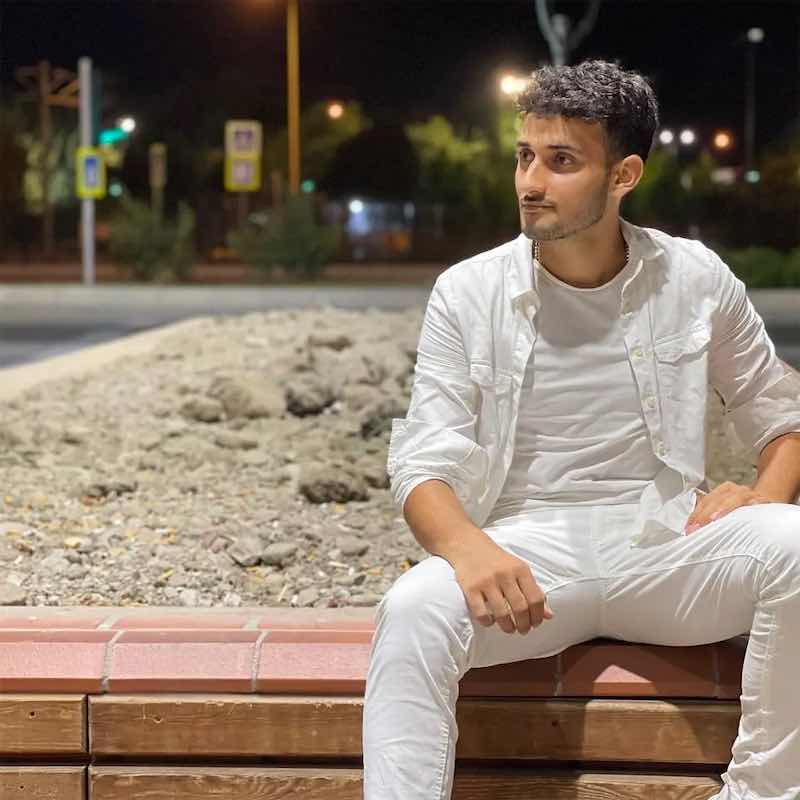 Kadir İleri